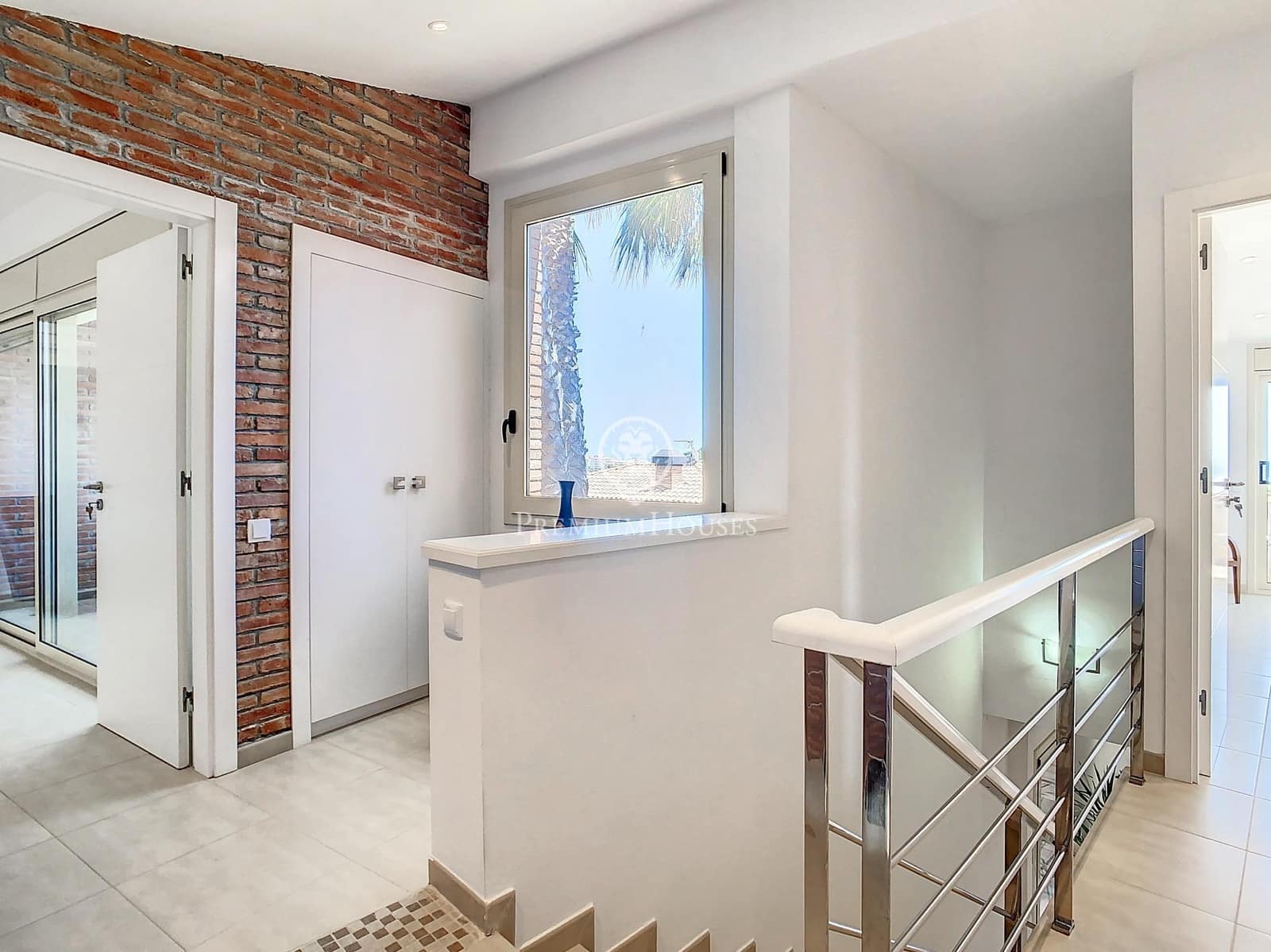 5 chambre Villa/Maison à vendre à Sant Pol de Mar avec piscine - 1 000 000 € (Ref: 9205153)