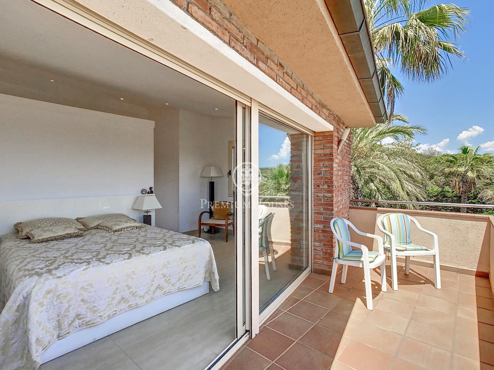 5 chambre Villa/Maison à vendre à Sant Pol de Mar avec piscine - 1 000 000 € (Ref: 9205153)