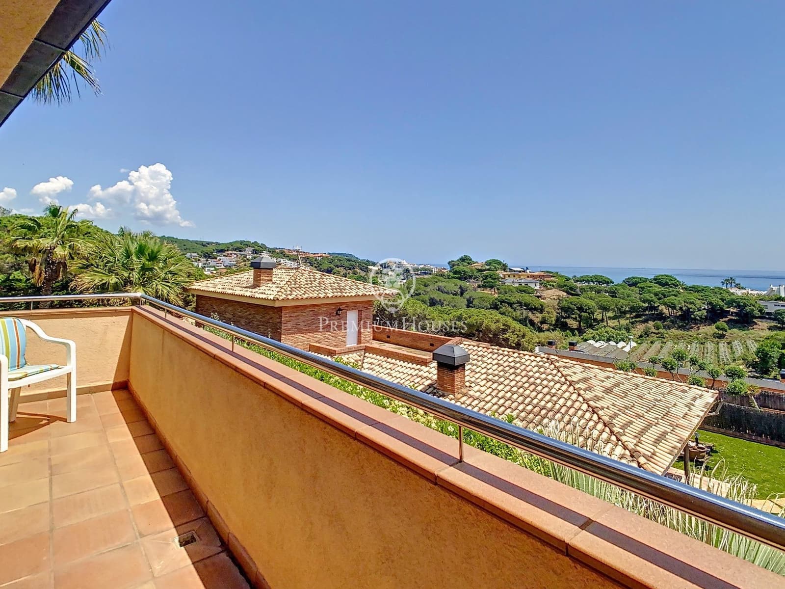 5 chambre Villa/Maison à vendre à Sant Pol de Mar avec piscine - 1 000 000 € (Ref: 9205153)