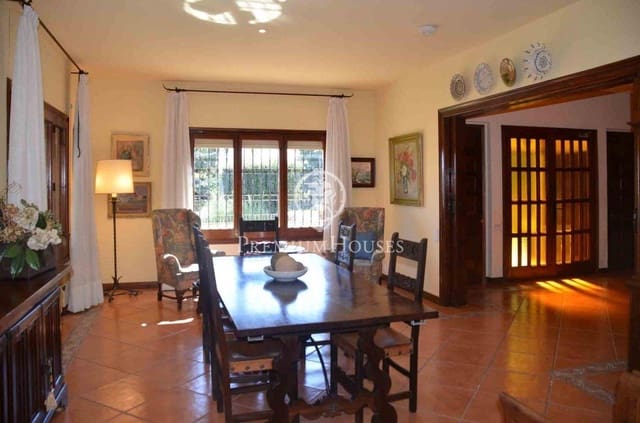 6 soverom Finca/Herregård til salgs i Sant Andreu de Llavaneres med garasje - € 1 950 000 (Ref: 9205154)