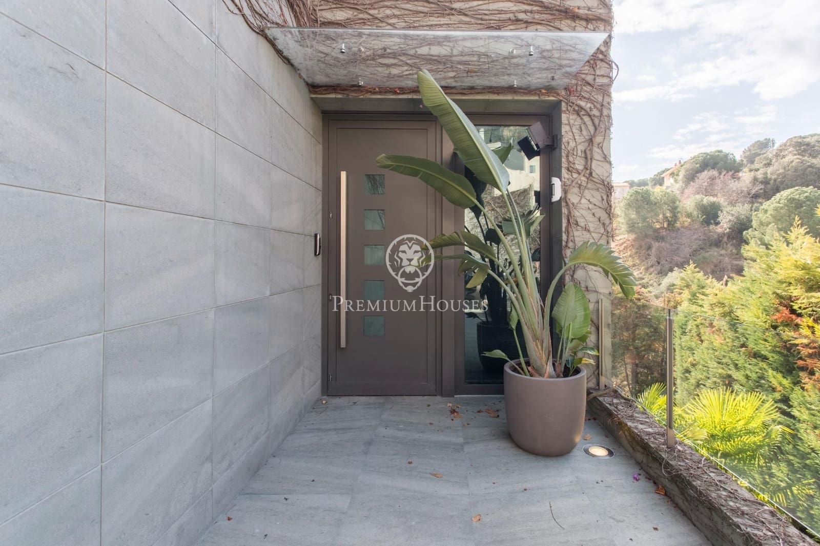 4 sypialnia Willa na sprzedaż w Alella z basenem garażem - 2 499 000 € (Ref: 9205156)