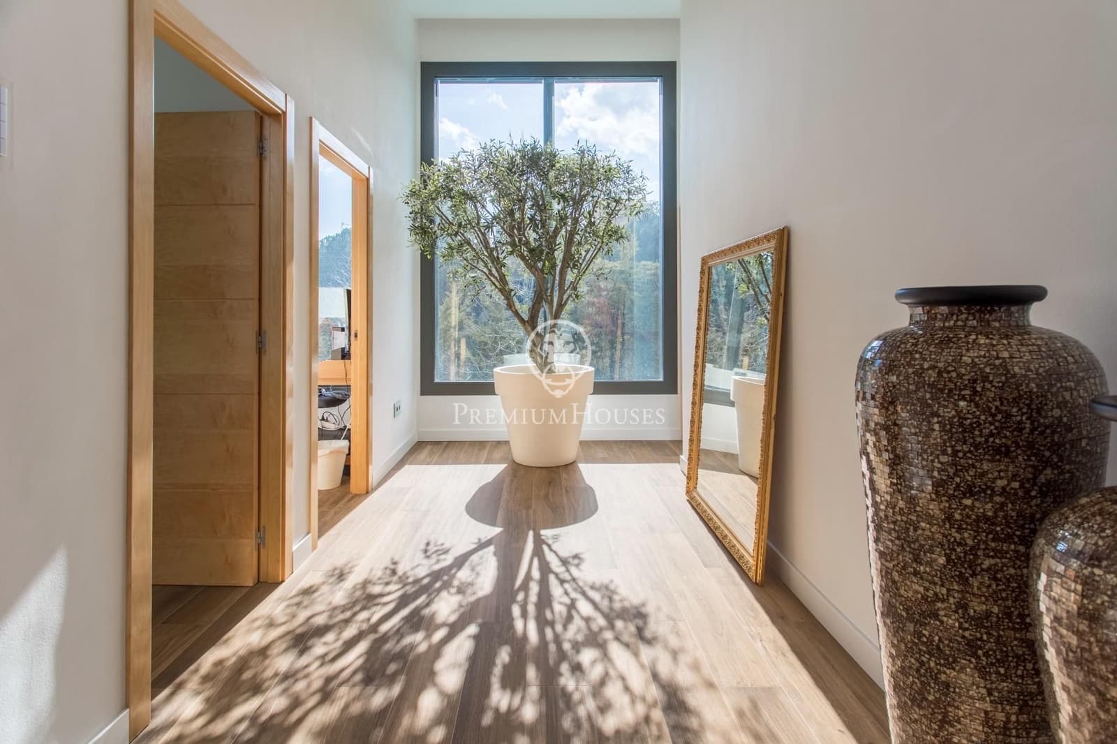 4 sypialnia Willa na sprzedaż w Alella z basenem garażem - 2 499 000 € (Ref: 9205156)