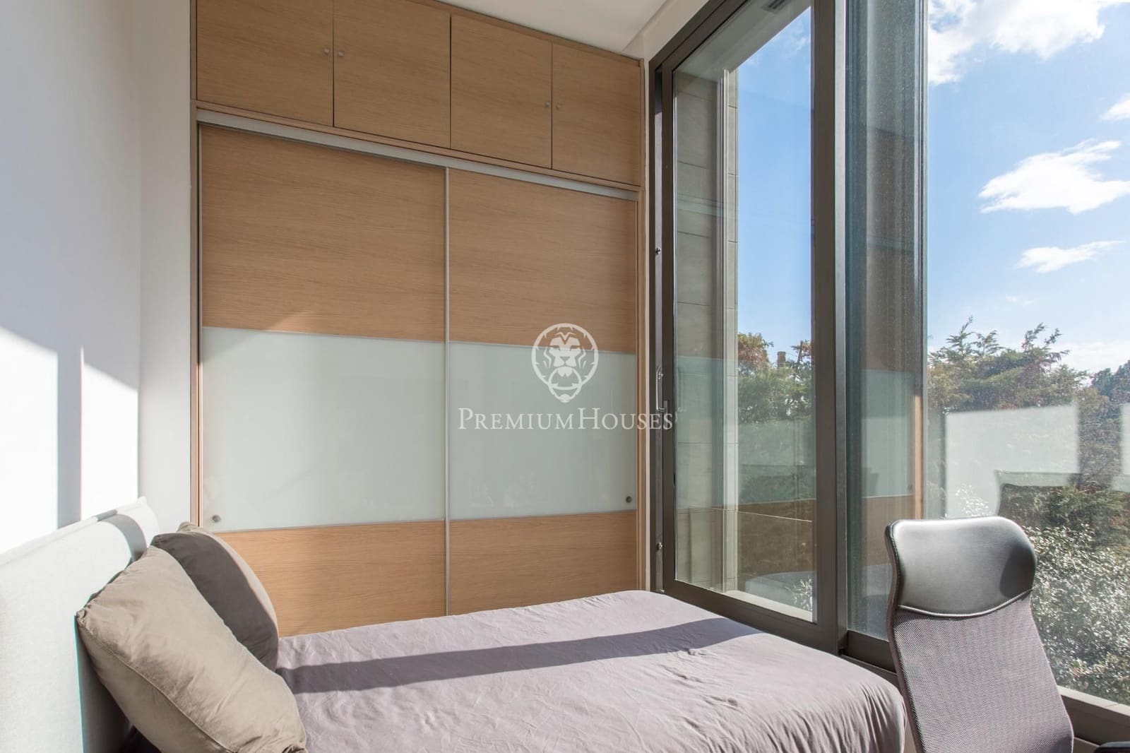 4 sypialnia Willa na sprzedaż w Alella z basenem garażem - 2 499 000 € (Ref: 9205156)