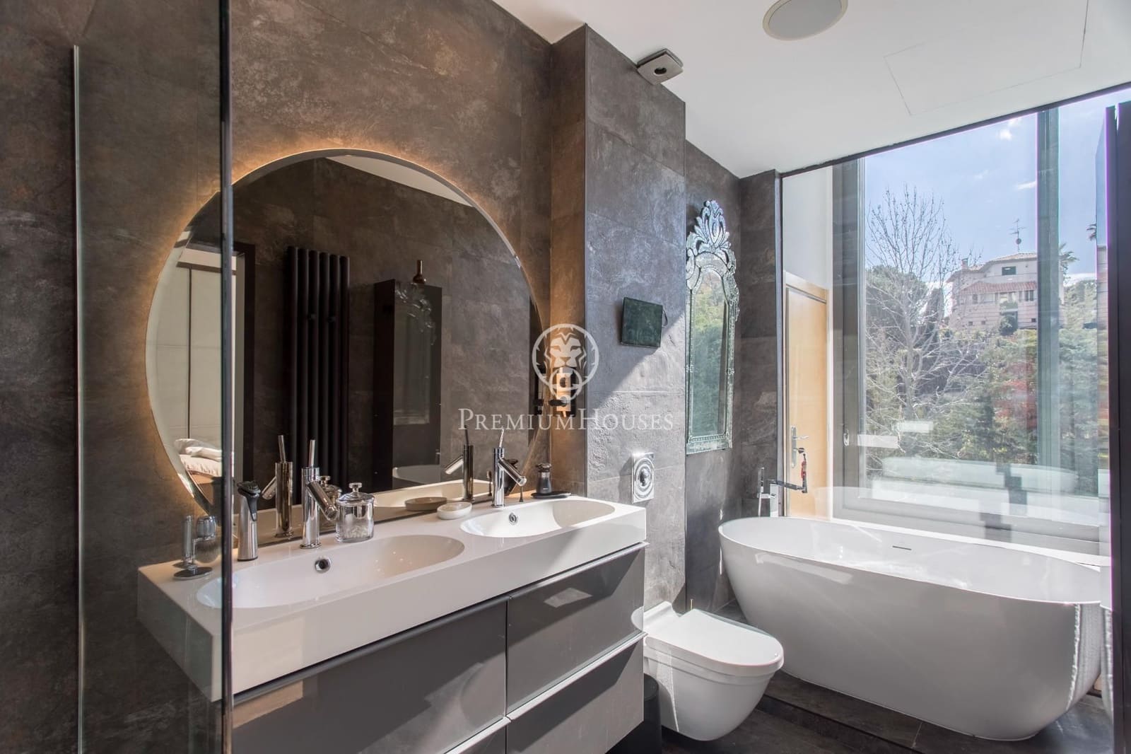 4 sypialnia Willa na sprzedaż w Alella z basenem garażem - 2 499 000 € (Ref: 9205156)