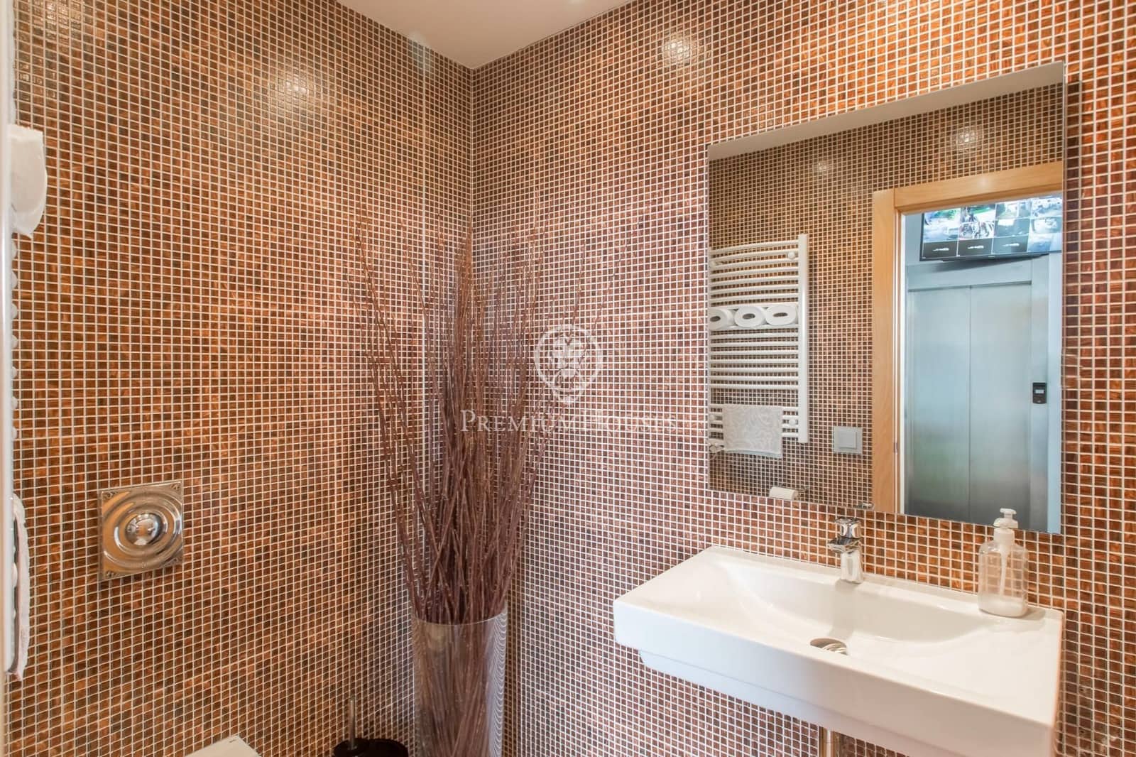 4 sypialnia Willa na sprzedaż w Alella z basenem garażem - 2 499 000 € (Ref: 9205156)