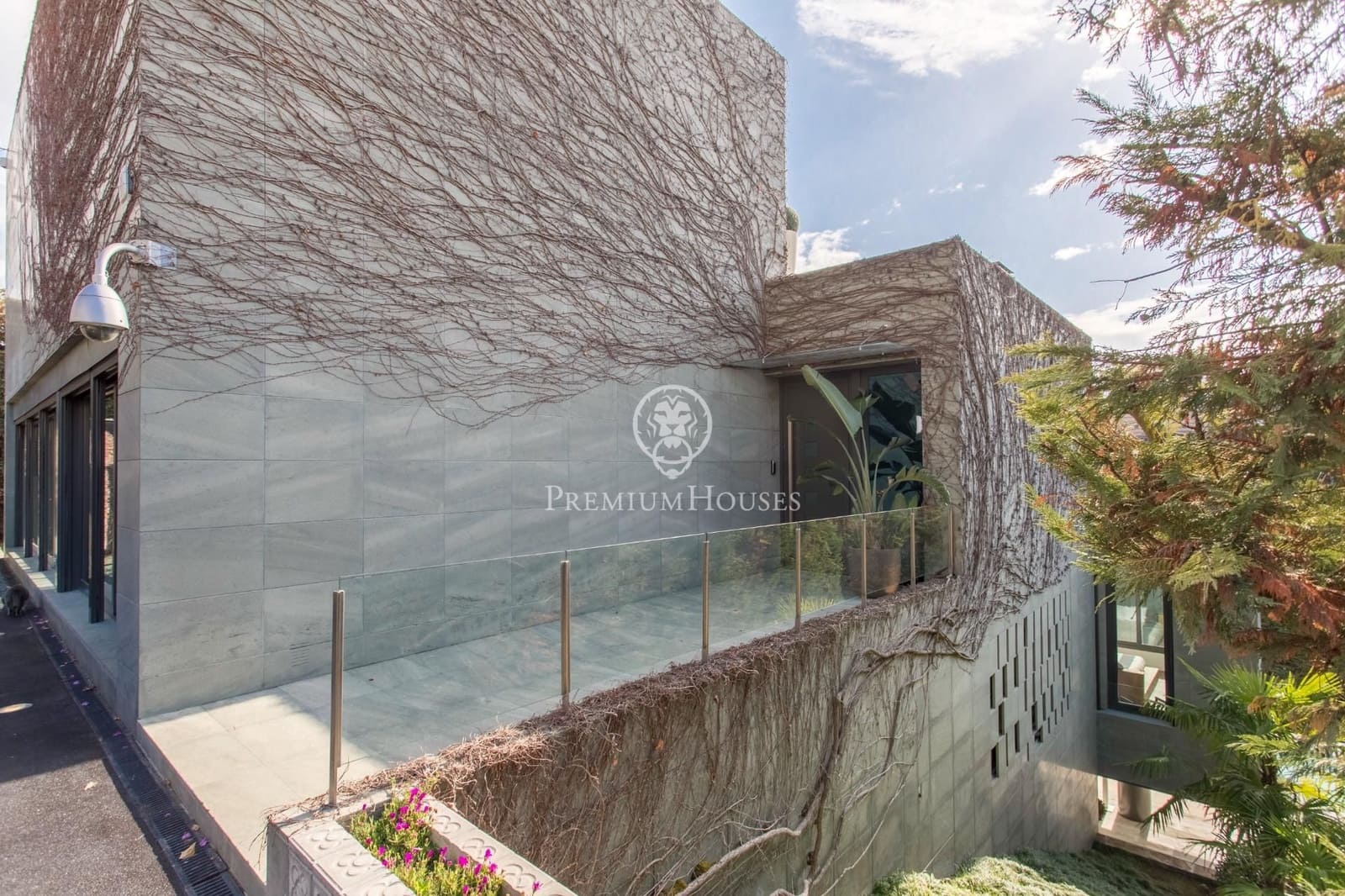 4 sypialnia Willa na sprzedaż w Alella z basenem garażem - 2 499 000 € (Ref: 9205156)