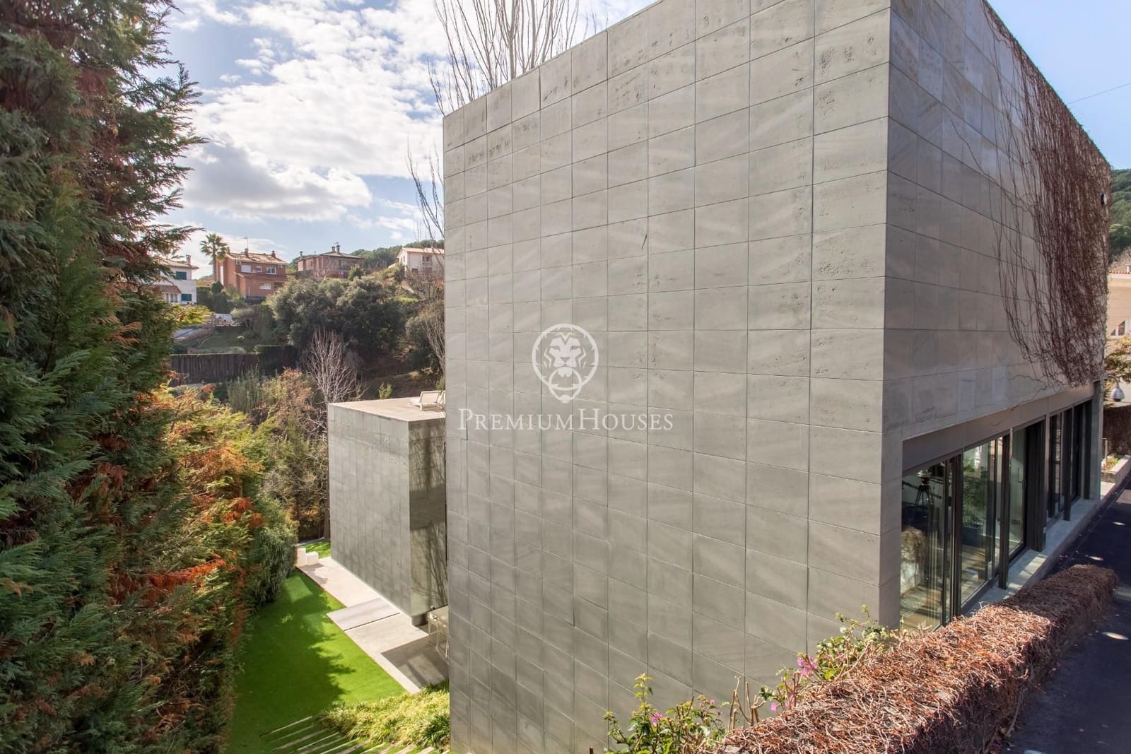 4 sypialnia Willa na sprzedaż w Alella z basenem garażem - 2 499 000 € (Ref: 9205156)