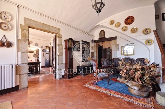 10 soveværelse Finca/Landehus til salg i Cabrera de Mar med swimmingpool garage - € 1.200.000 (Ref: 9205159)