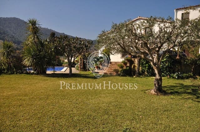 10 soveværelse Finca/Landehus til salg i Cabrera de Mar med swimmingpool garage - € 1.200.000 (Ref: 9205159)