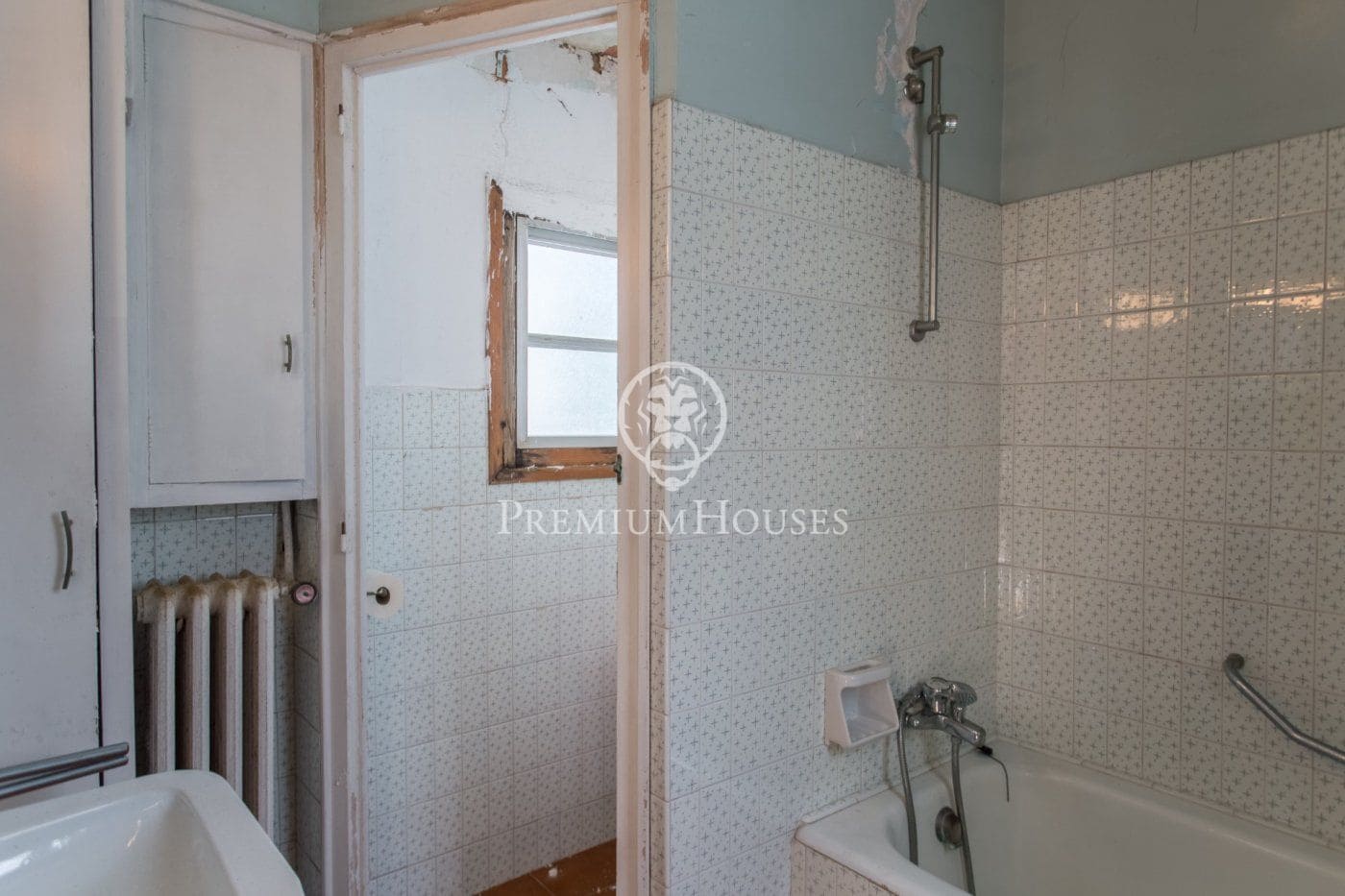 10 chambre Local Commercial à vendre à Malgrat de Mar avec garage - 675 000 € (Ref: 9205163)