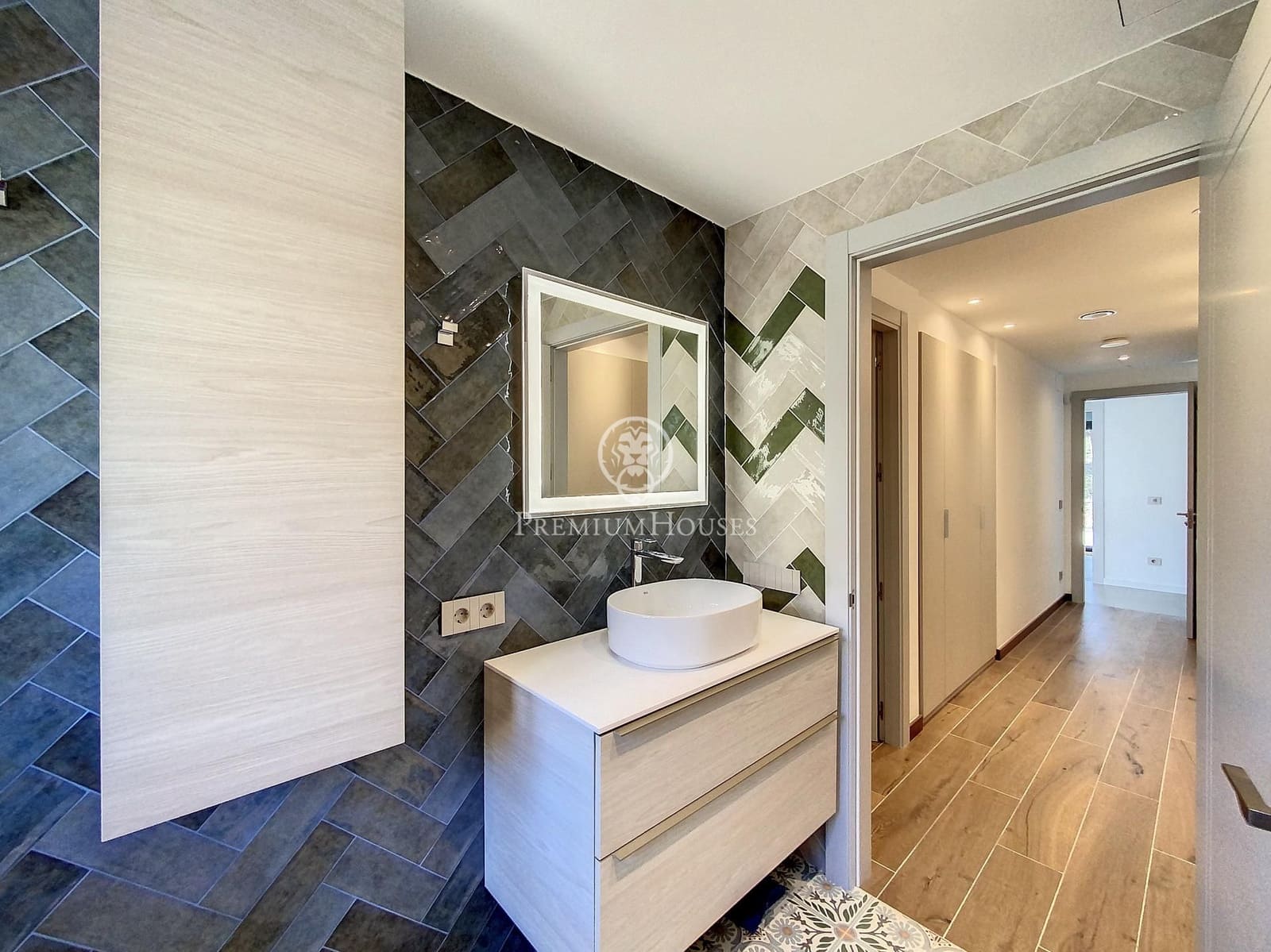 4 soveværelse Villa til salg i Lloret de Mar med swimmingpool - € 869.500 (Ref: 9205166)