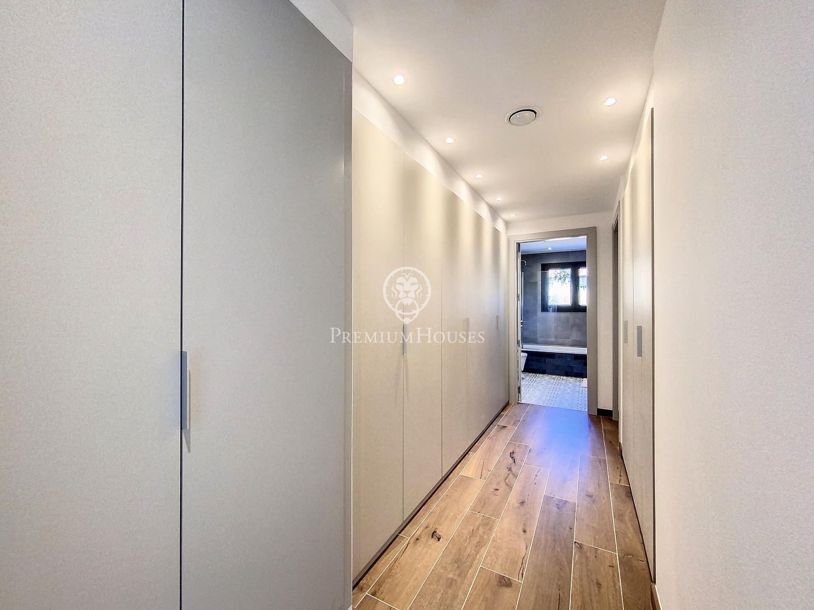 4 soveværelse Villa til salg i Lloret de Mar med swimmingpool - € 869.500 (Ref: 9205166)