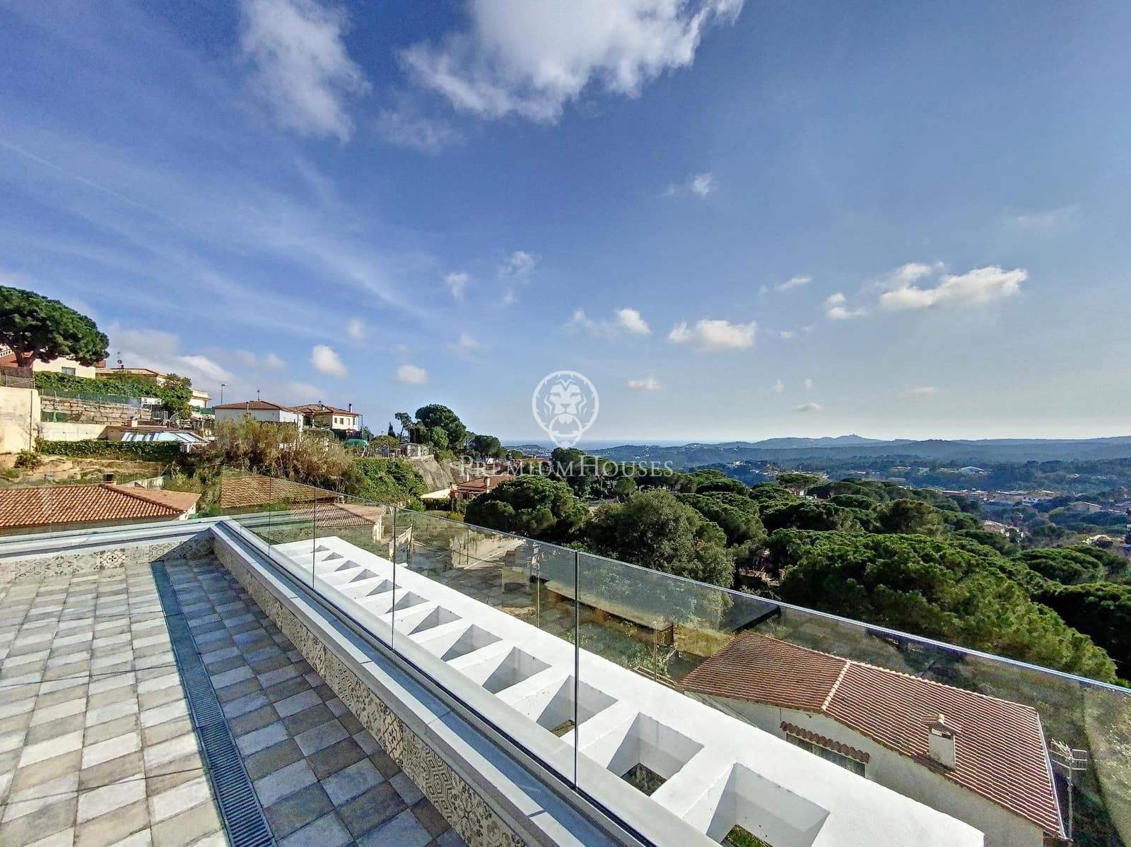 4 soveværelse Villa til salg i Lloret de Mar med swimmingpool - € 869.500 (Ref: 9205166)