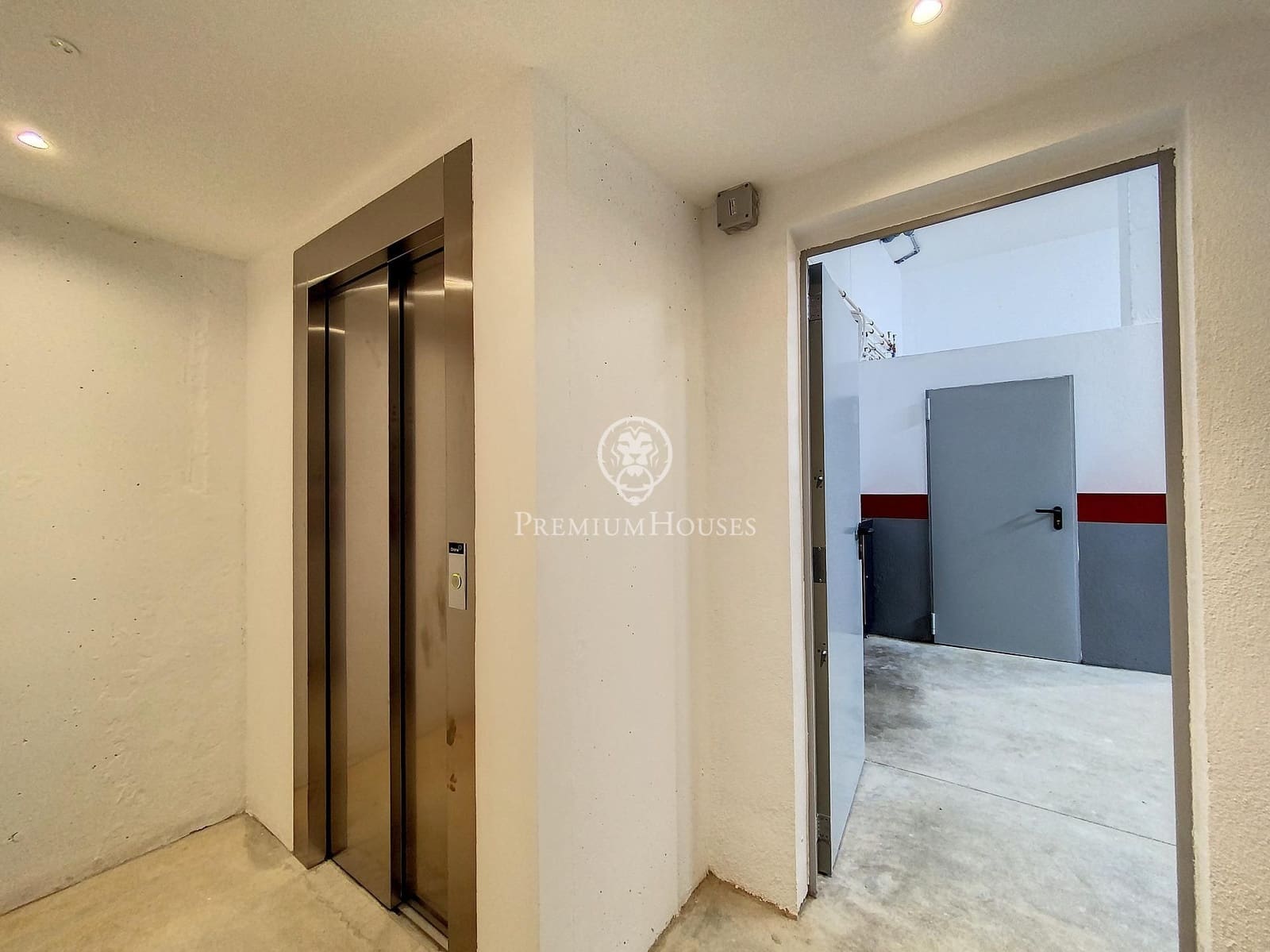 4 soveværelse Villa til salg i Lloret de Mar med swimmingpool garage - € 869.500 (Ref: 9205166)