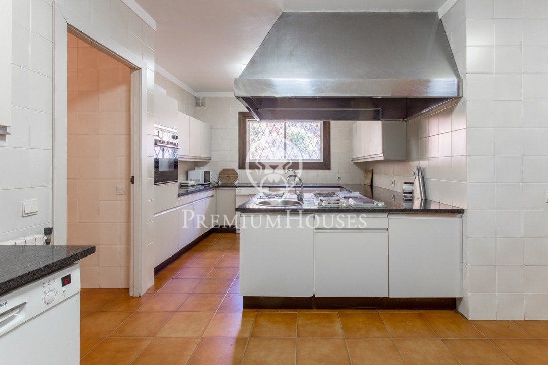 11 soverom Villa til salgs i Sant Andreu de Llavaneres med svømmebasseng - € 1 700 000 (Ref: 9205167)