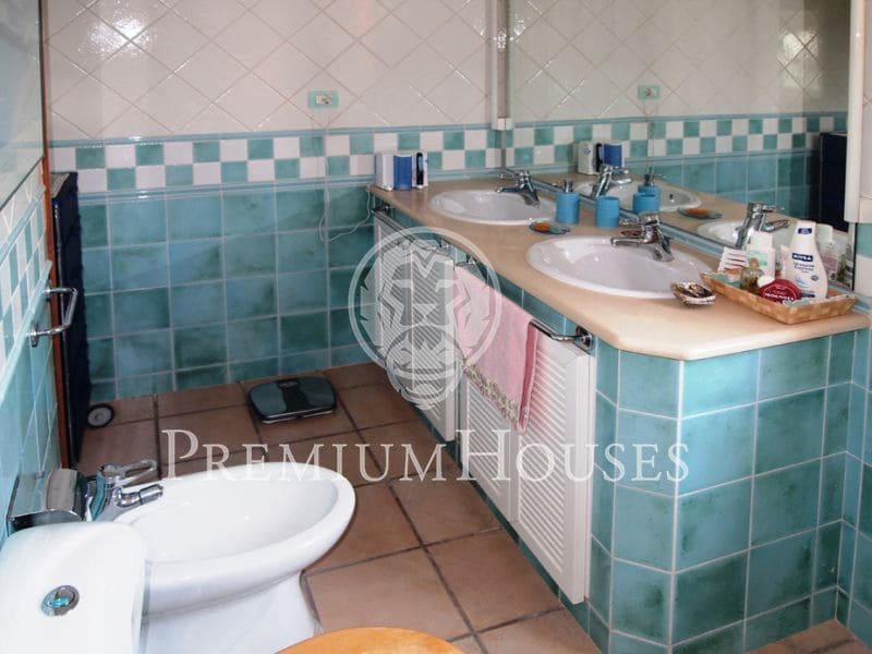 3 sypialnia Willa na sprzedaż w Sant Cebria de Vallalta z basenem garażem - 1 000 000 € (Ref: 9205170)