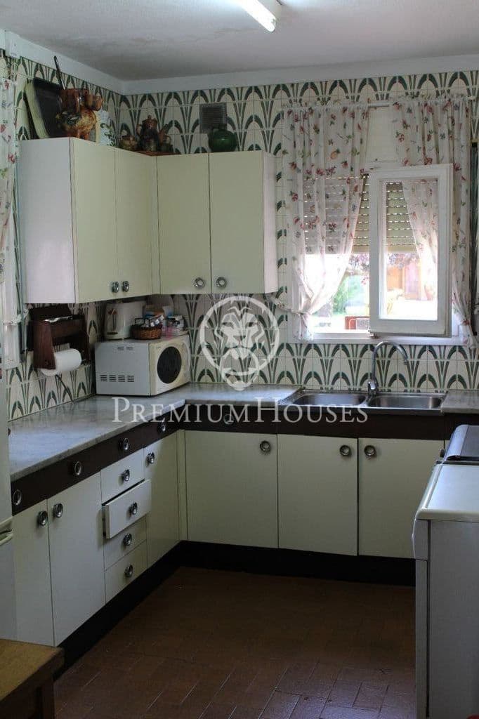 9 sovrum Villa till salu i Arenys de Munt med pool - 1 100 000 € (Ref: 9205172)