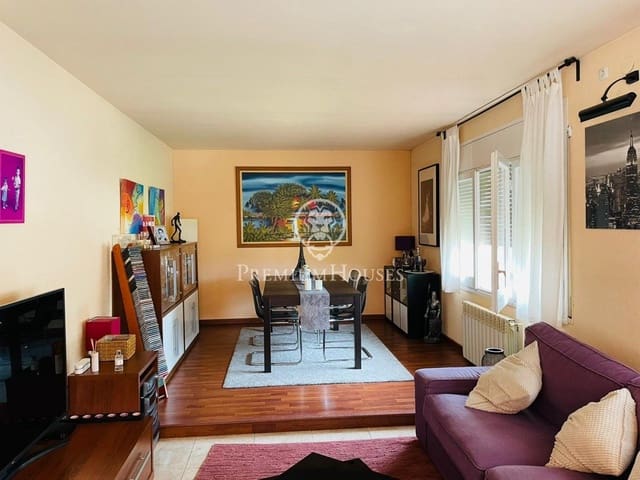 9 soverom Villa til salgs i Arenys de Munt med svømmebasseng - € 1 100 000 (Ref: 9205172)