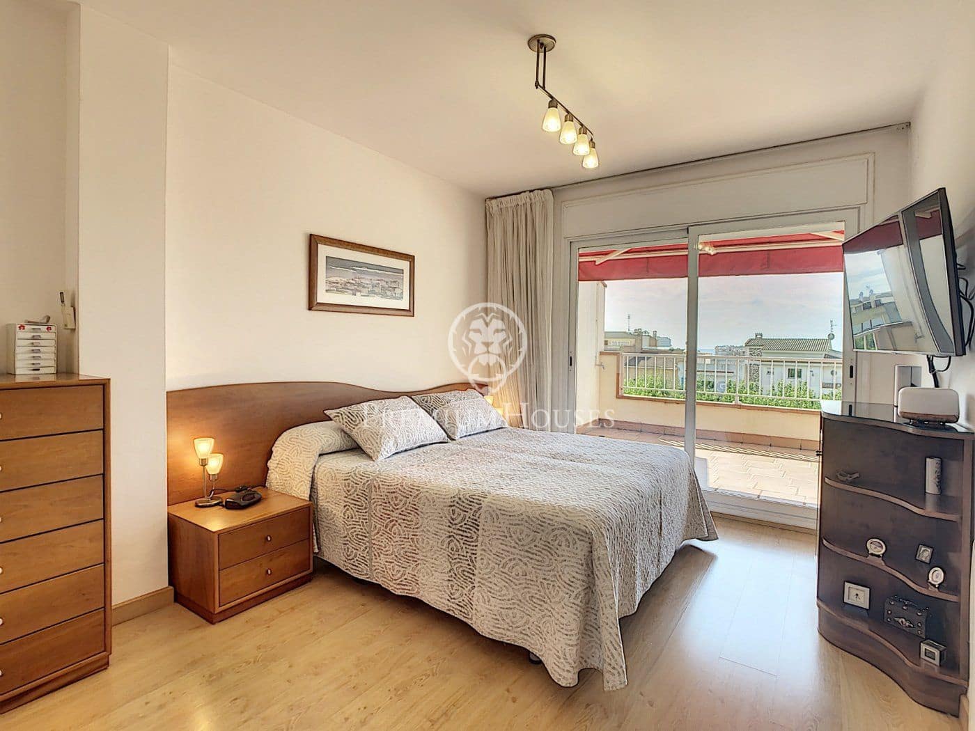 5 chambre Maison de Ville à vendre à Pineda de Mar avec garage - 595 000 € (Ref: 9205173)