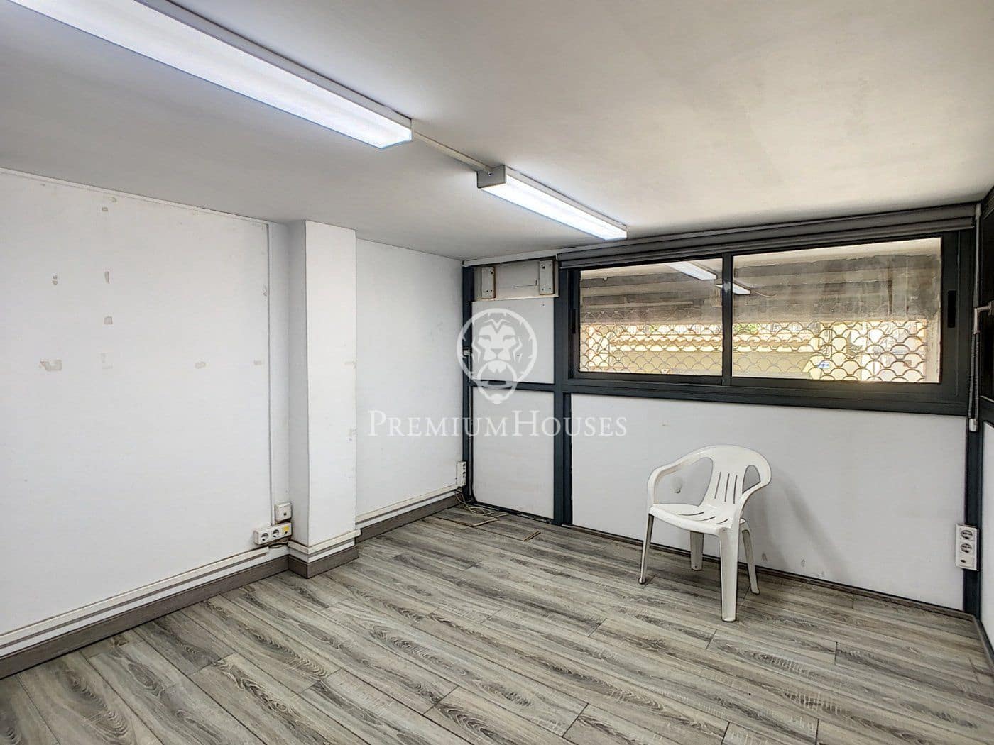 5 chambre Maison de Ville à vendre à Pineda de Mar avec garage - 595 000 € (Ref: 9205173)