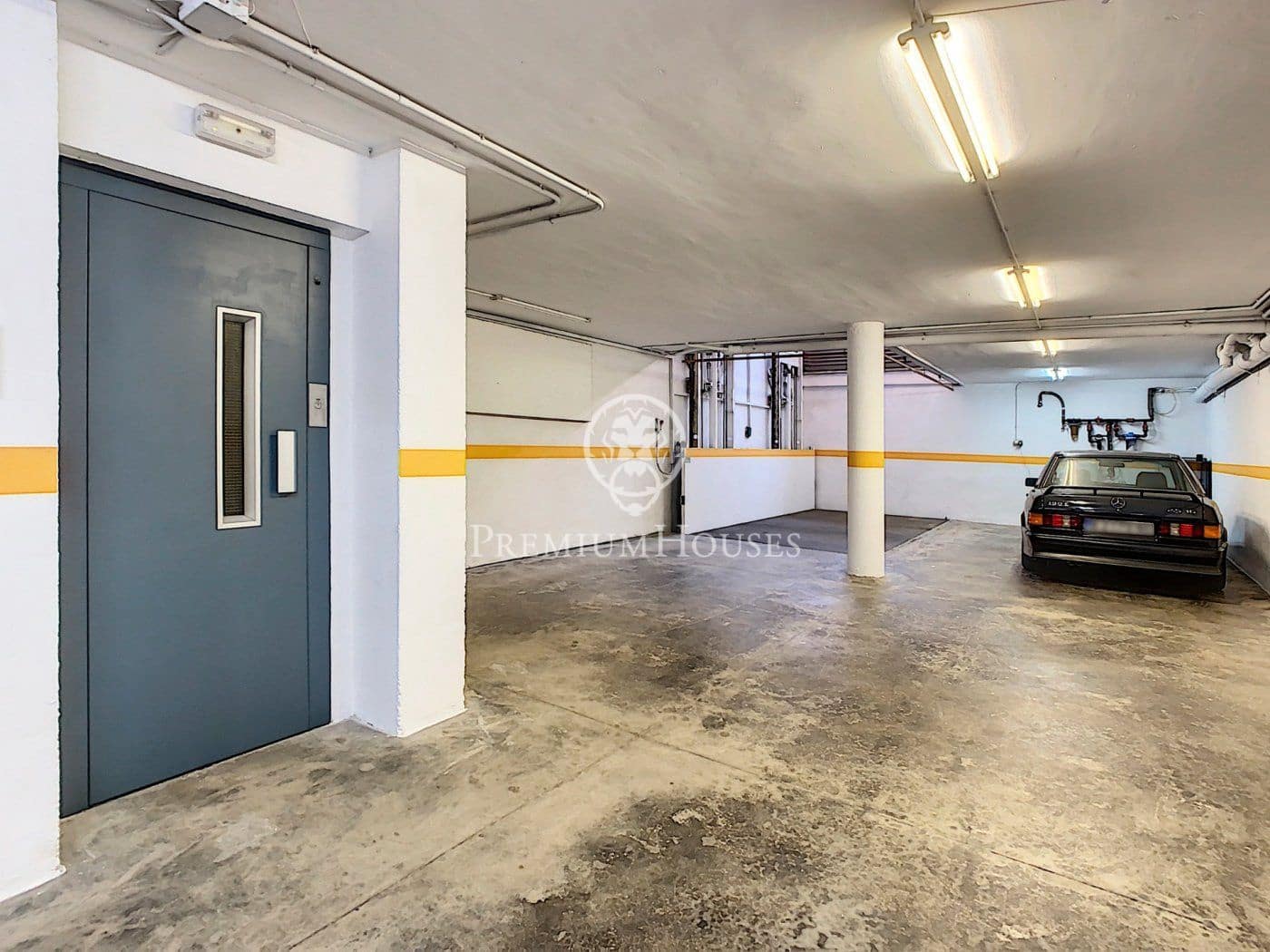 5 chambre Maison de Ville à vendre à Pineda de Mar avec garage - 595 000 € (Ref: 9205173)