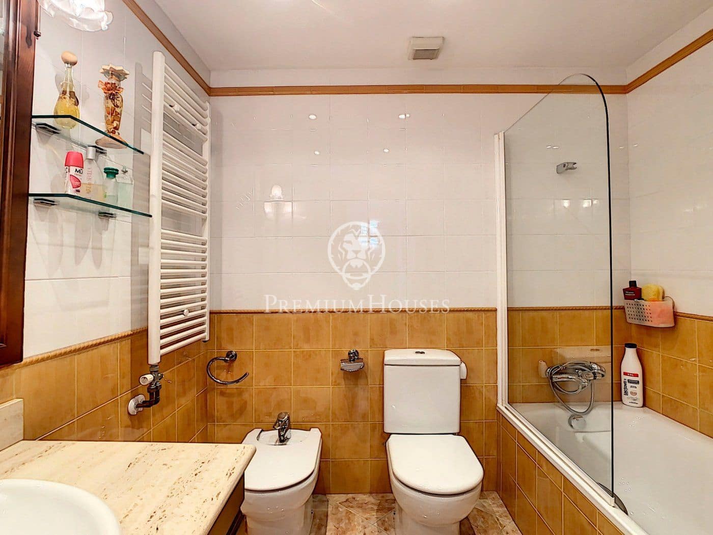 5 sypialnia Dom na sprzedaż w Pineda de Mar z garażem - 595 000 € (Ref: 9205173)