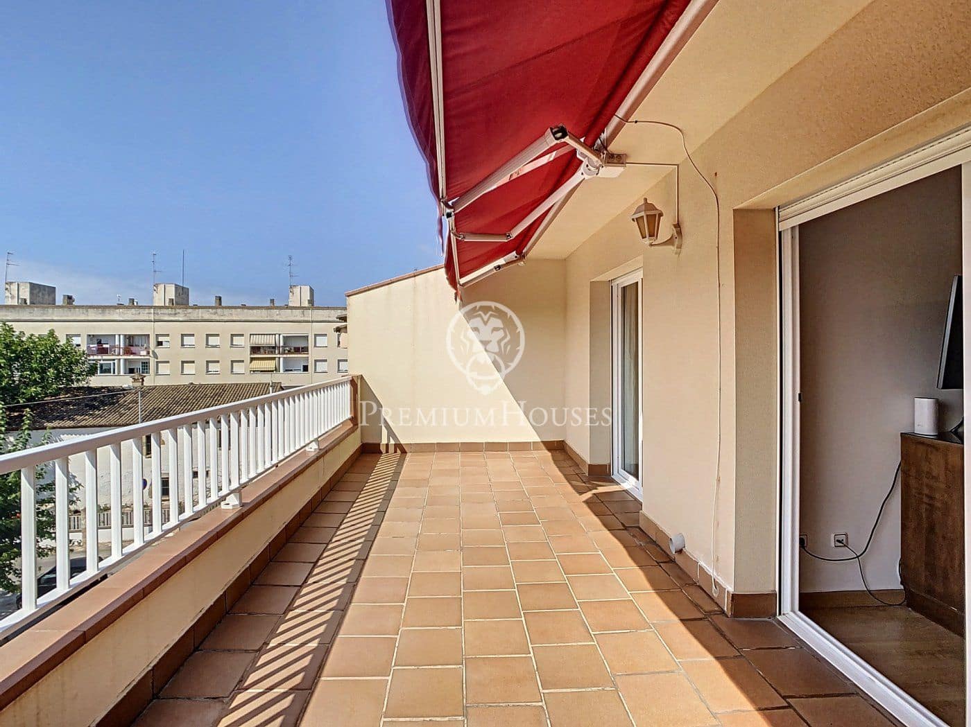 5 sypialnia Dom na sprzedaż w Pineda de Mar z garażem - 595 000 € (Ref: 9205173)