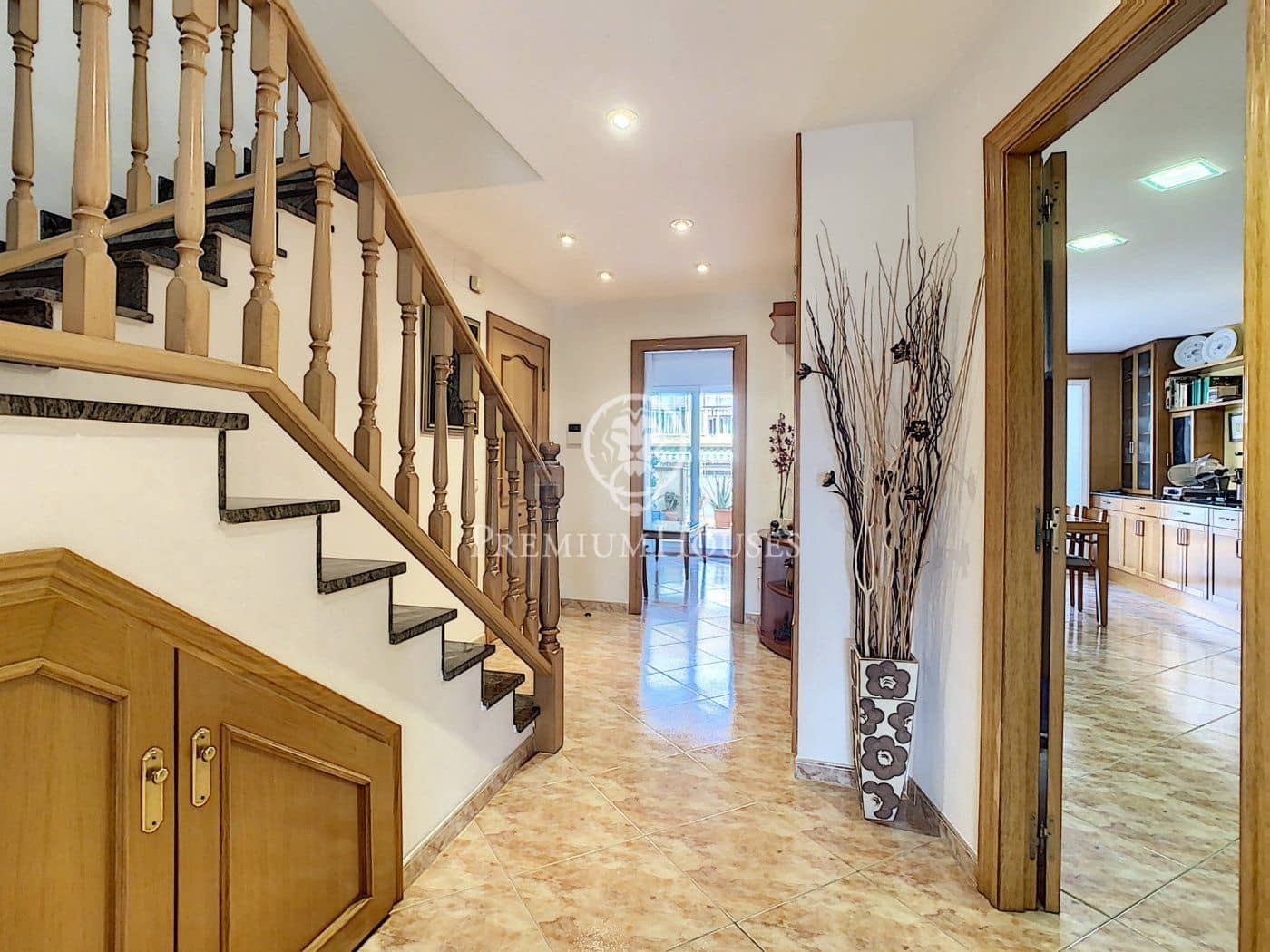 5 sypialnia Dom na sprzedaż w Pineda de Mar z garażem - 595 000 € (Ref: 9205173)