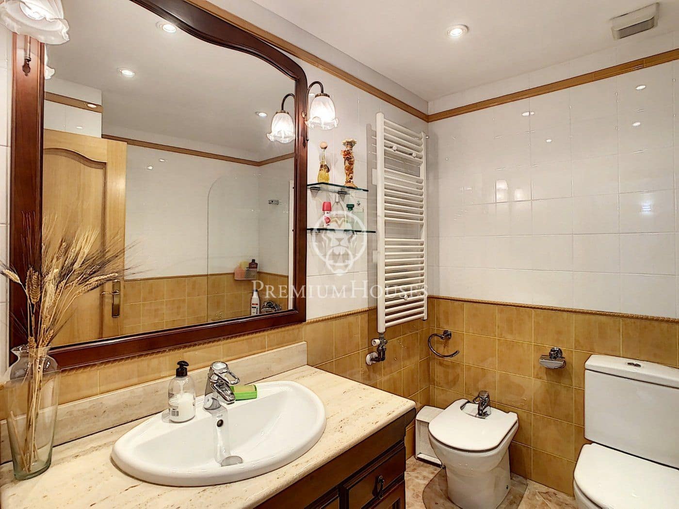 5 sypialnia Dom na sprzedaż w Pineda de Mar z garażem - 595 000 € (Ref: 9205173)