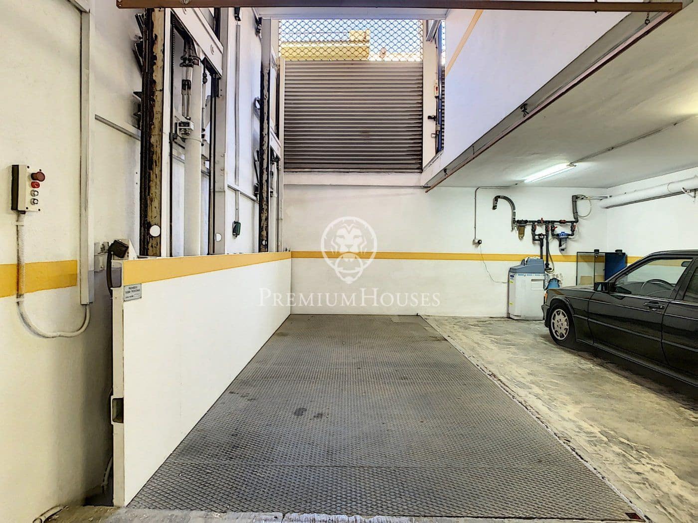 5 sypialnia Dom na sprzedaż w Pineda de Mar z garażem - 595 000 € (Ref: 9205173)