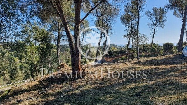 Building Plot for sale in Sant Andreu de Llavaneres - € 475,000 (Ref: 9205175)