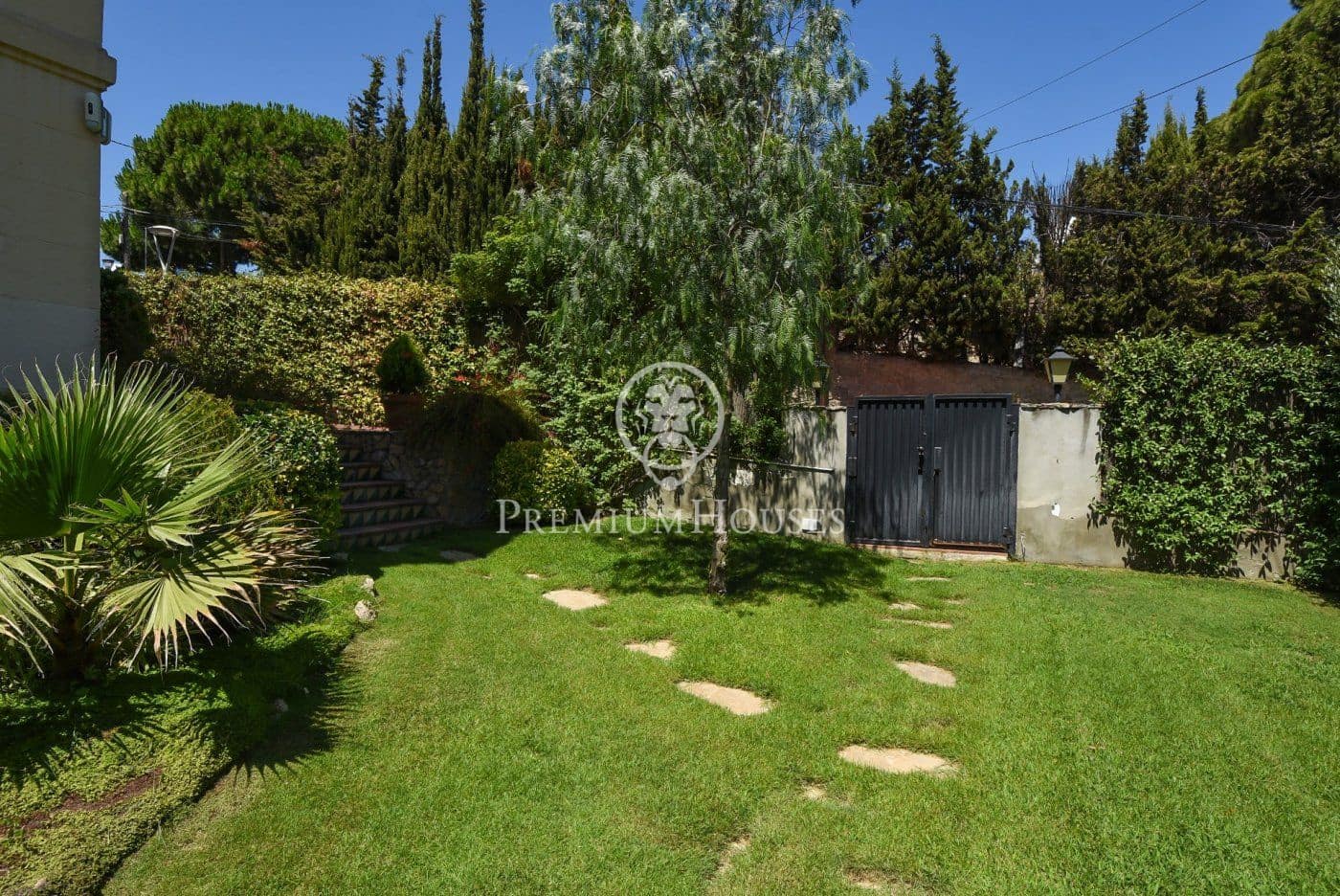 5 Zimmer Villa zu verkaufen in Sant Andreu de Llavaneres mit Pool - 1.100.000 € (Ref: 9205178)