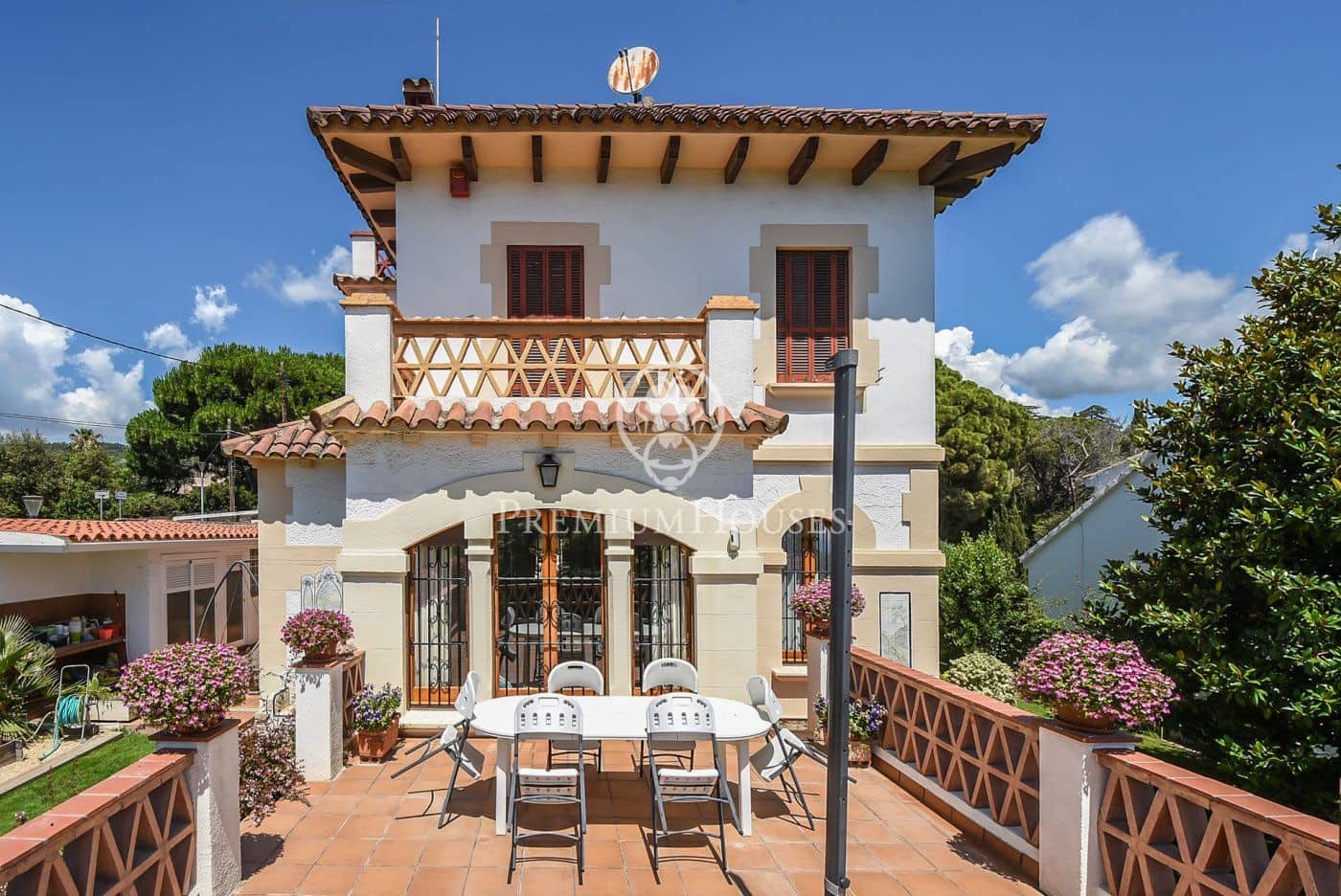 5 Zimmer Villa zu verkaufen in Sant Andreu de Llavaneres mit Pool - 1.100.000 € (Ref: 9205178)