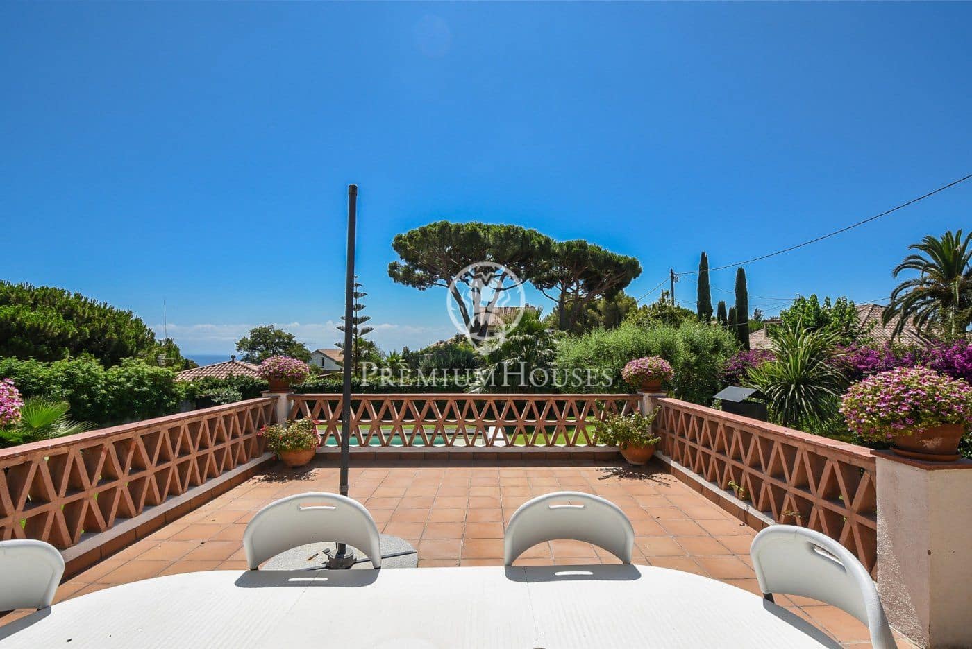 5 Zimmer Villa zu verkaufen in Sant Andreu de Llavaneres mit Pool - 1.100.000 € (Ref: 9205178)