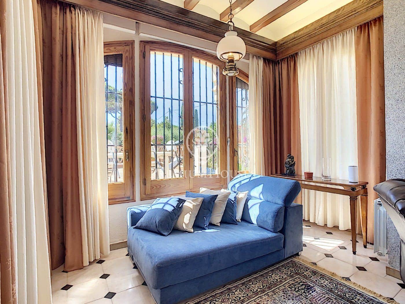 5 Zimmer Villa zu verkaufen in Sant Andreu de Llavaneres mit Pool - 1.100.000 € (Ref: 9205178)