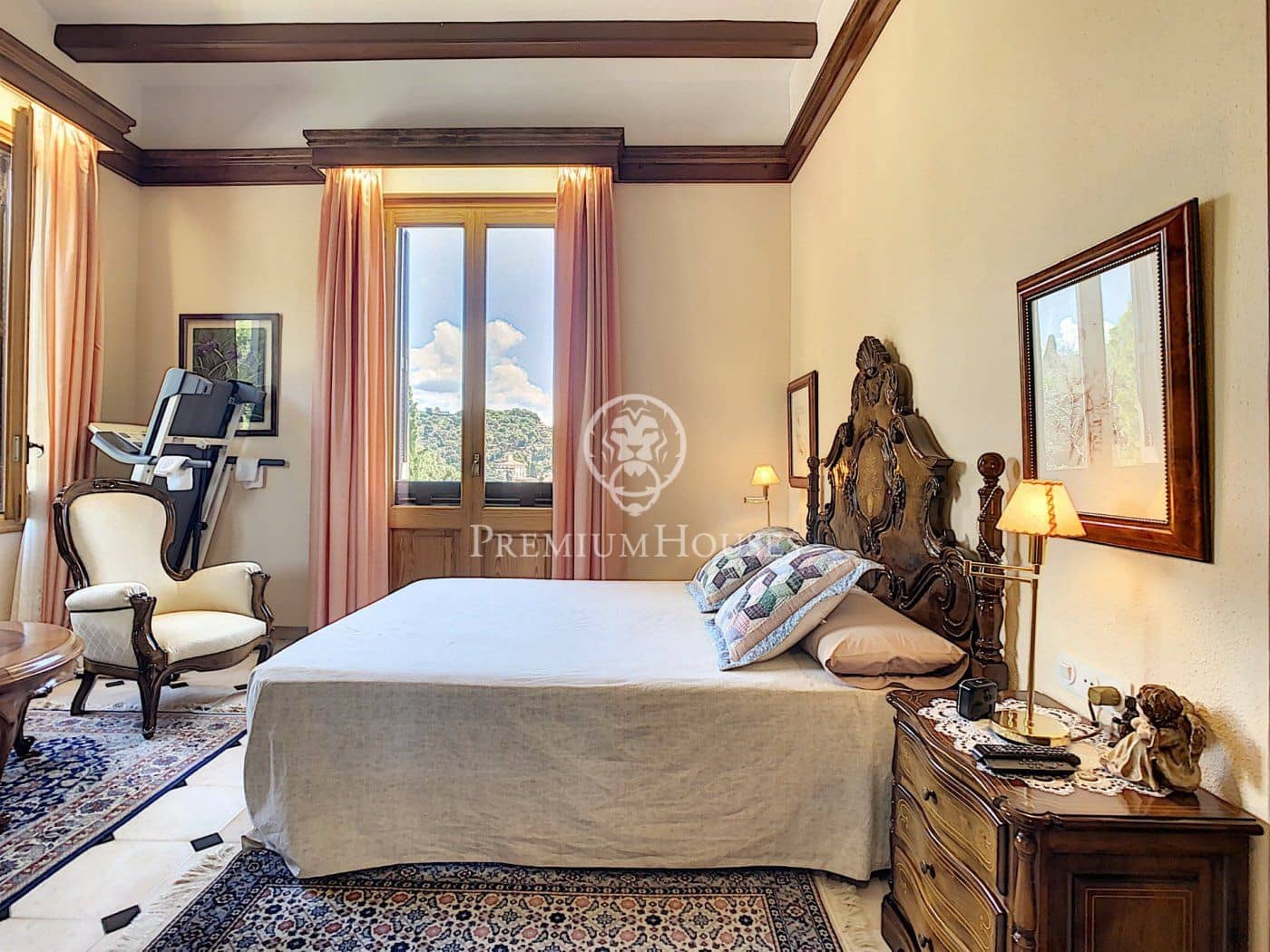 5 Zimmer Villa zu verkaufen in Sant Andreu de Llavaneres mit Pool - 1.100.000 € (Ref: 9205178)