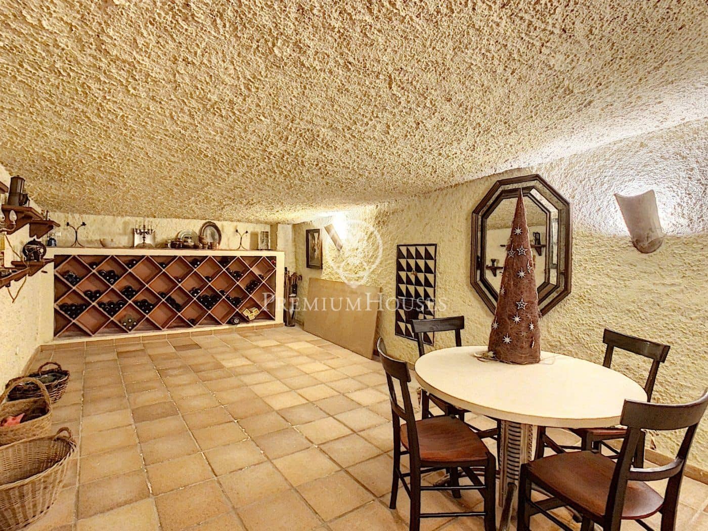 5 Zimmer Villa zu verkaufen in Sant Andreu de Llavaneres mit Pool - 1.100.000 € (Ref: 9205178)