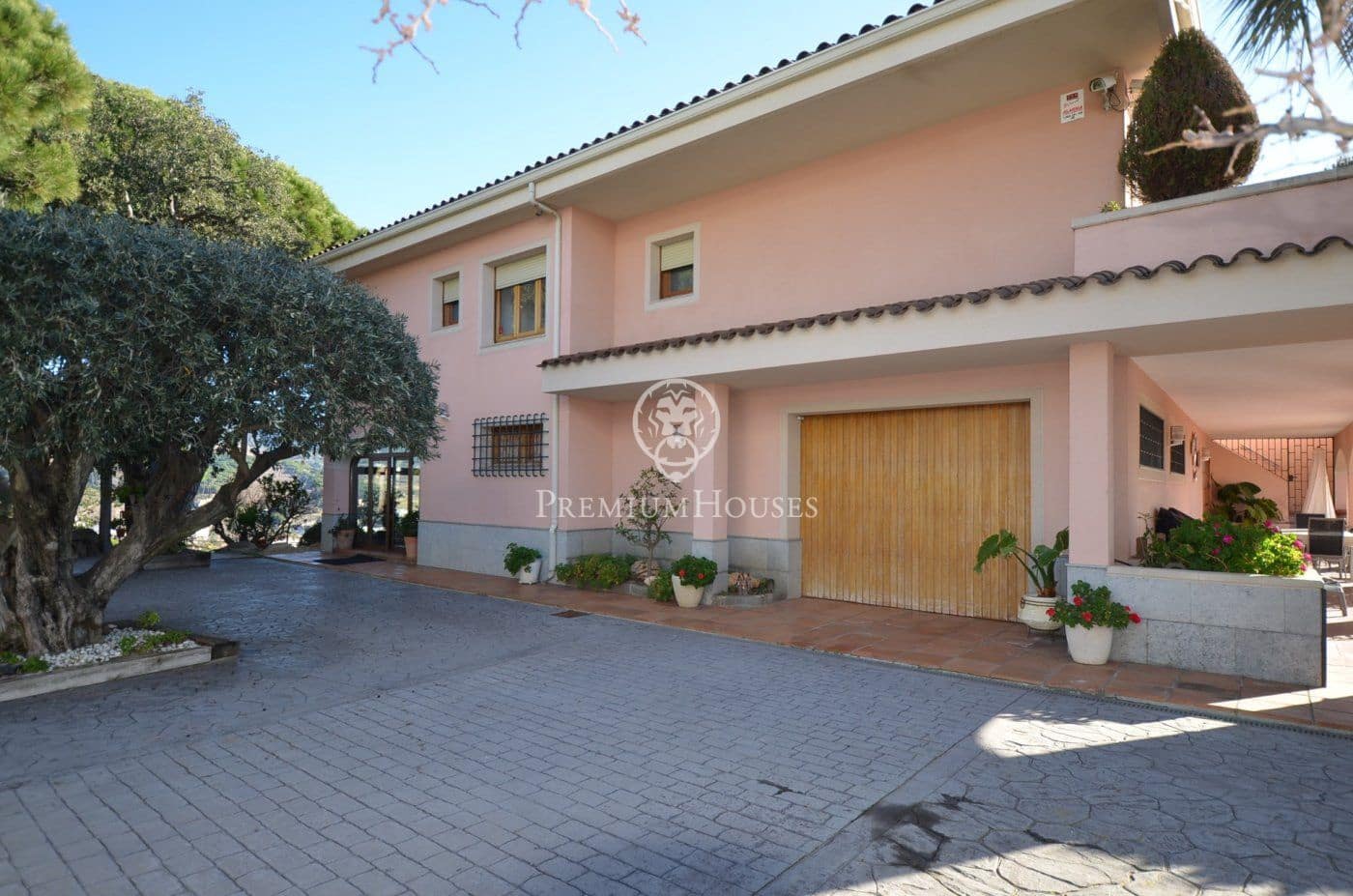 6 soveværelse Villa til salg i Alella med swimmingpool garage - € 2.900.000 (Ref: 9205182)