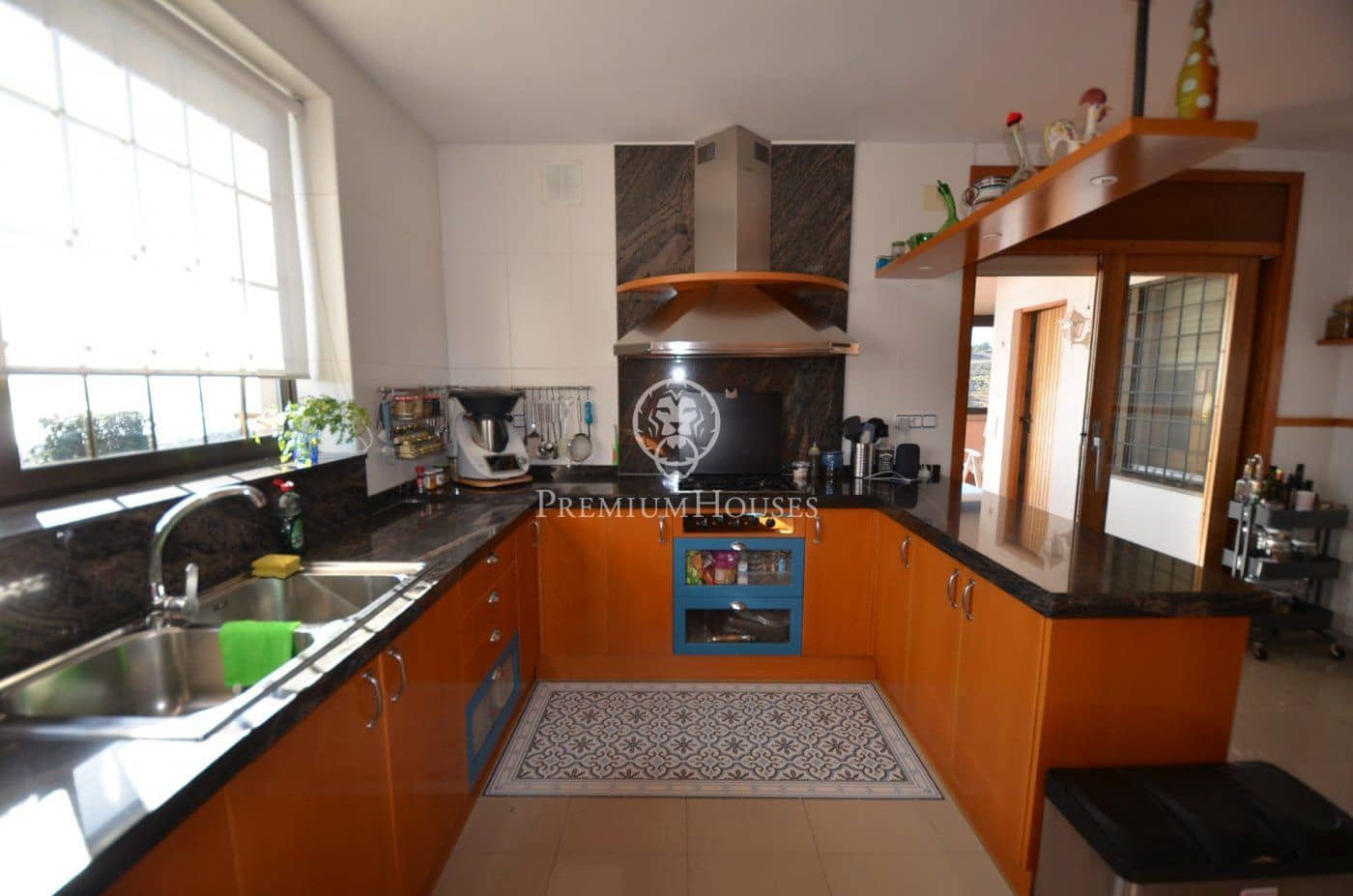 6 soveværelse Villa til salg i Alella med swimmingpool garage - € 2.900.000 (Ref: 9205182)