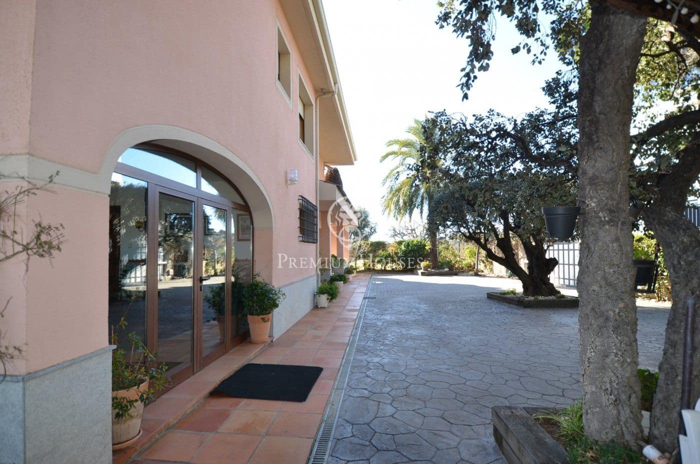 6 soveværelse Villa til salg i Alella med swimmingpool garage - € 2.900.000 (Ref: 9205182)