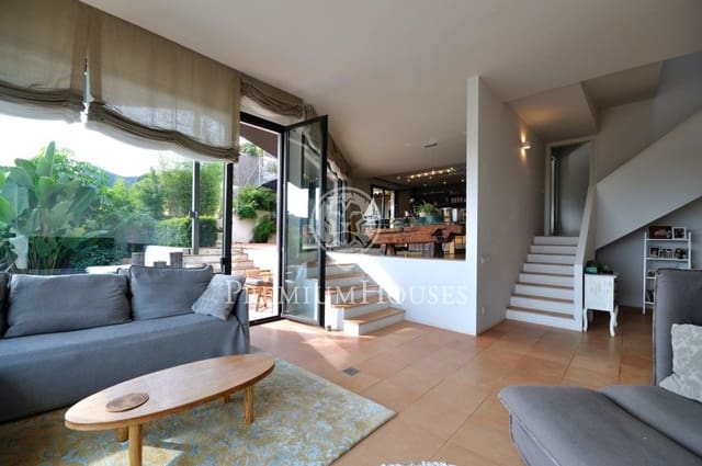 6 Zimmer Villa zu verkaufen in Argentona mit Pool Garage - 1.650.000 € (Ref: 9205183)