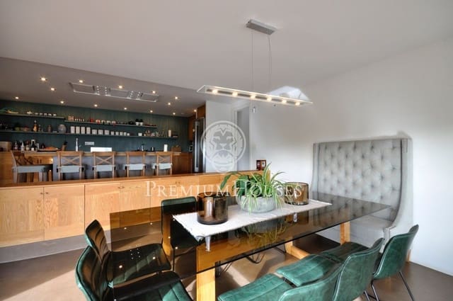 6 Zimmer Villa zu verkaufen in Argentona mit Pool Garage - 1.650.000 € (Ref: 9205183)