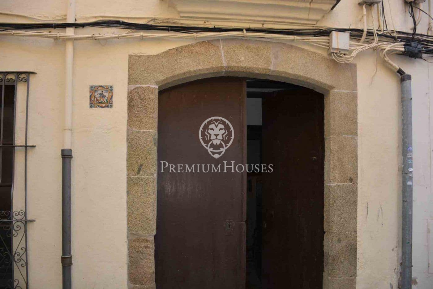 Townhouse for sale in Arenys de Mar - € 675,000 (Ref: 9205184)
