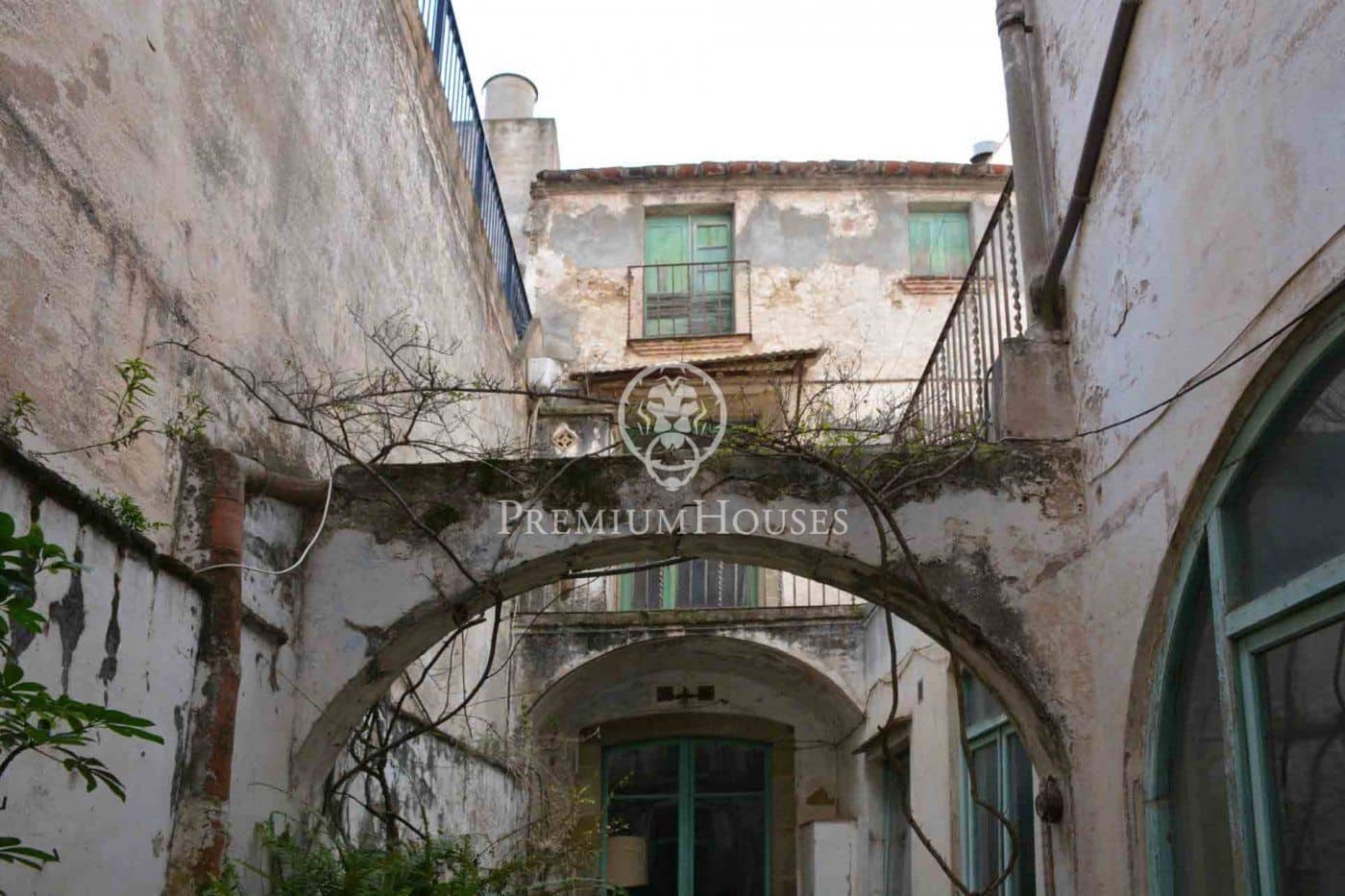 Townhouse for sale in Arenys de Mar - € 675,000 (Ref: 9205184)