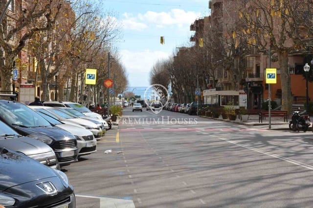 Byhus til salg i Arenys de Mar - € 675.000 (Ref: 9205184)