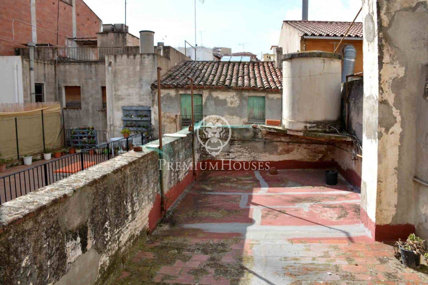 Townhouse for sale in Arenys de Mar - € 675,000 (Ref: 9205184)