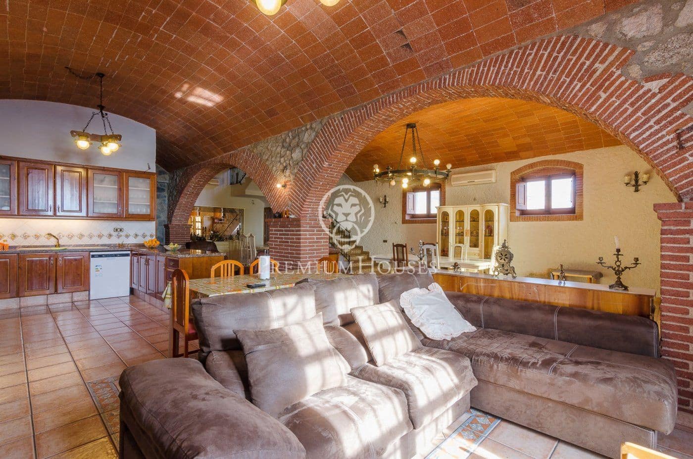 4 sovrum Finca/Hus på landet till salu i Mataro med garage - 1 495 000 € (Ref: 9205186)