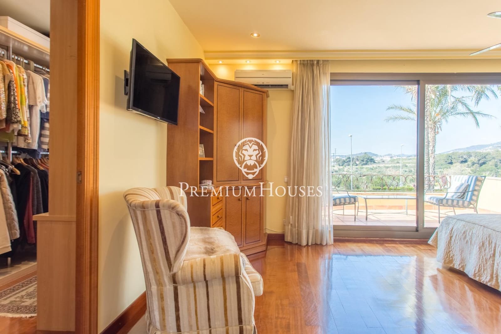 5 chambre Villa/Maison à vendre à Alella avec piscine garage - 1 980 000 € (Ref: 9205189)