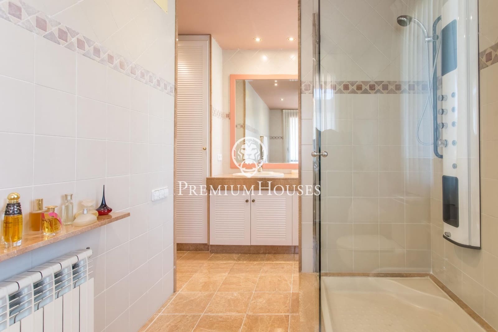 5 chambre Villa/Maison à vendre à Alella avec piscine garage - 1 980 000 € (Ref: 9205189)