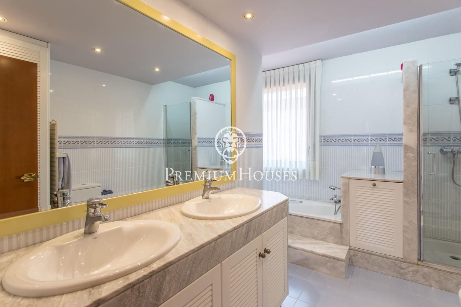 5 chambre Villa/Maison à vendre à Alella avec piscine garage - 1 980 000 € (Ref: 9205189)